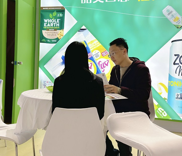 食品配方专业客户对甜菊糖苷深入交流.jpg 食品配方专业客户对甜菊糖苷深入交流.jpg